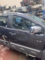 İSUZU DMAX 2019 1.9 MODEL SAĞ ÖN KAPI